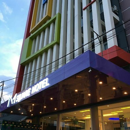 Hotel Msquare Palembang Exteriér fotografie