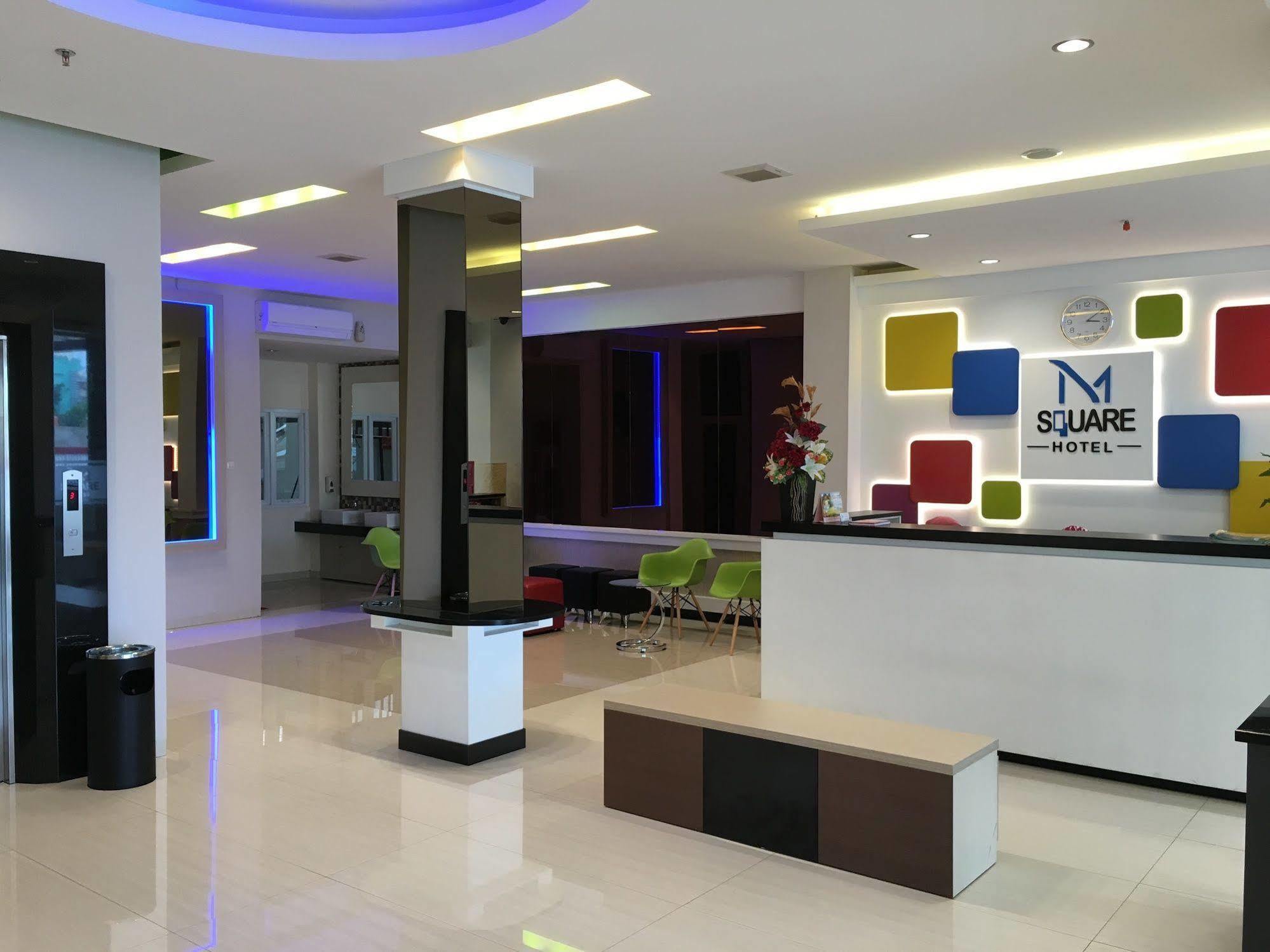 Hotel Msquare Palembang Exteriér fotografie